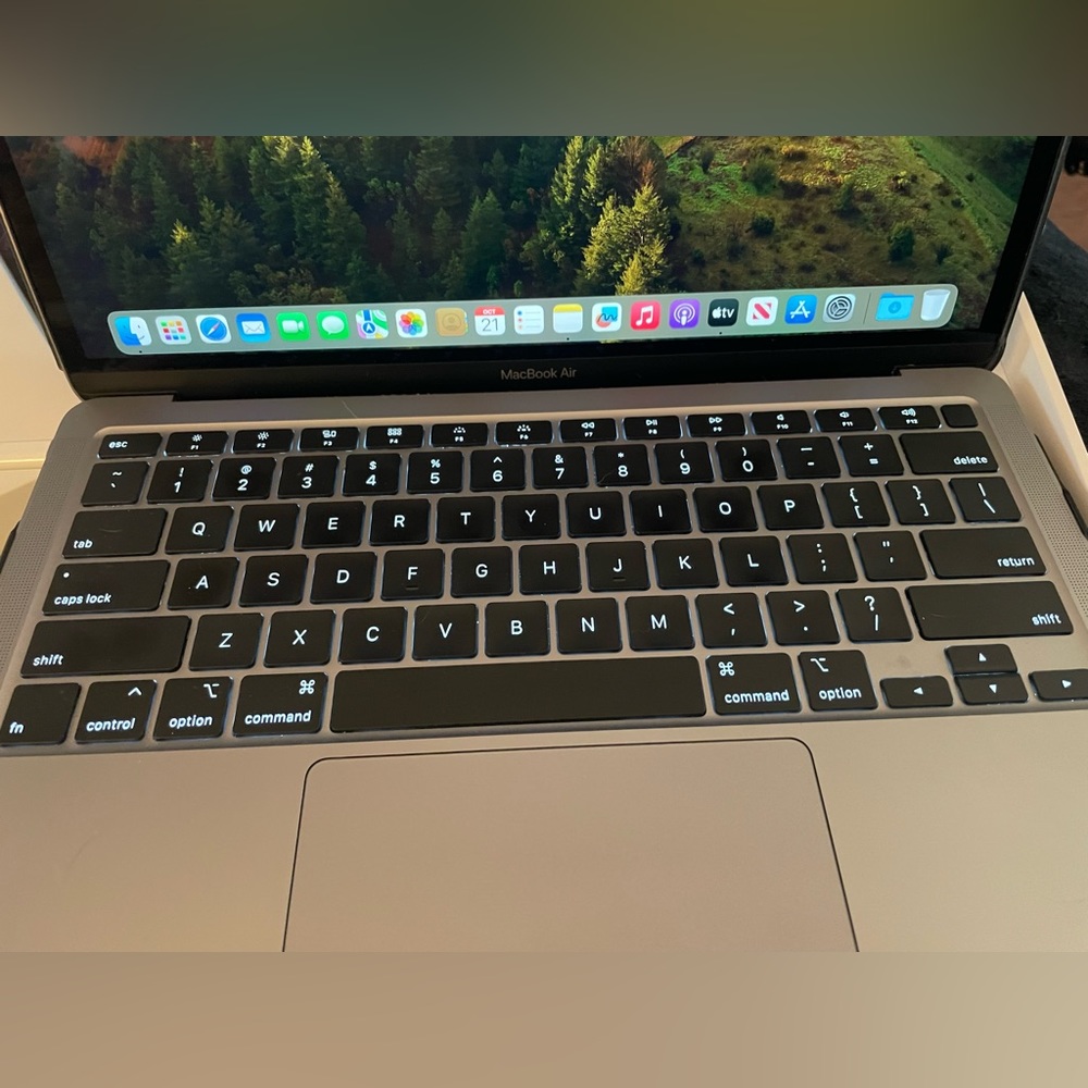 MacBook Air 13” 256GB 8G of Memory